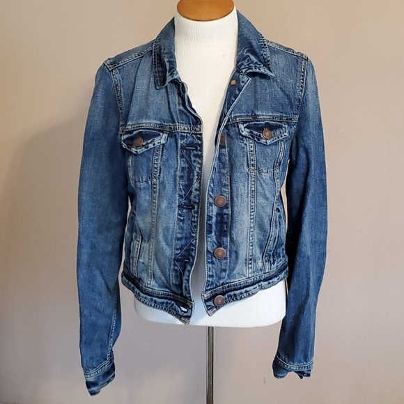 American Eagle Outfitters Jackets & Blazers - American Eagle denim jean crop jacket size medium